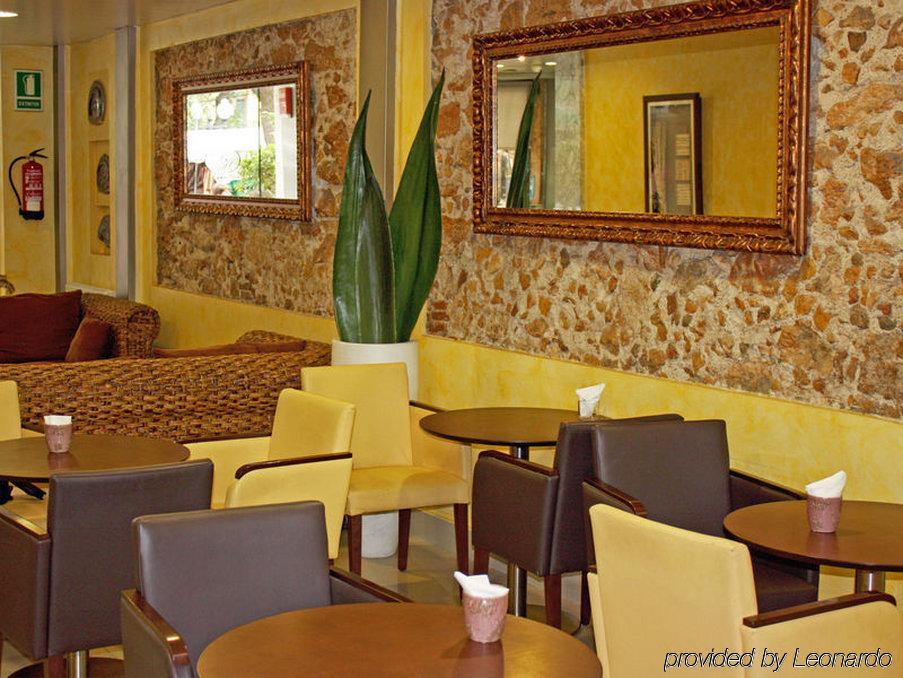 Alexandra Aparthotel Benstarhotelgroup Tarragona Restaurant foto